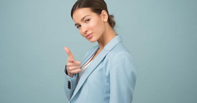 découvrez les clés du succès des multimillionnaires : stratégies éprouvées, mentalités gagnantes et astuces financières pour atteindre la richesse et réaliser vos rêves.