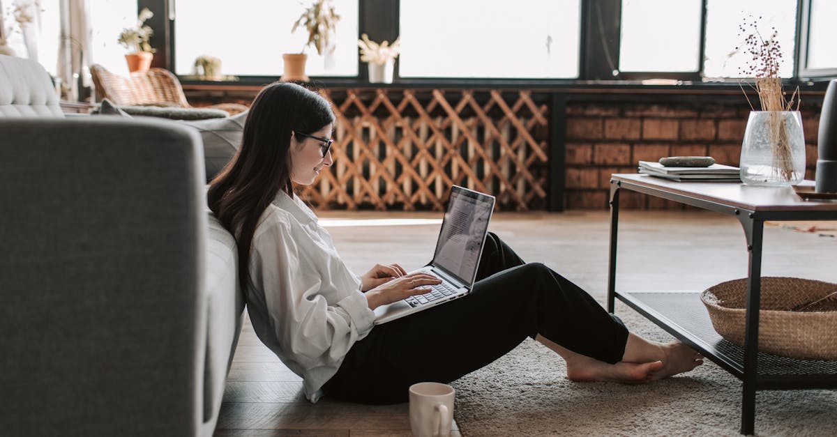 découvrez les avantages et les défis du travail en tant qu'indépendant. apprenez comment gérer votre entreprise, maximiser vos revenus et équilibrer votre vie professionnelle et personnelle grâce à nos conseils pratiques et ressources utiles.