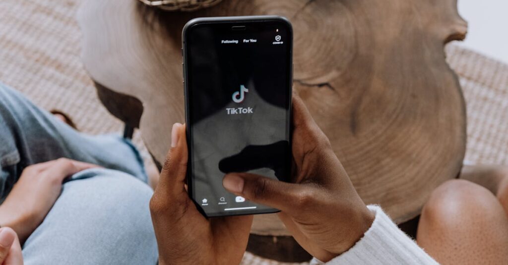 Trump évoque un acheteur pour TikTok : un groupe de &lsquo;personnes très riches