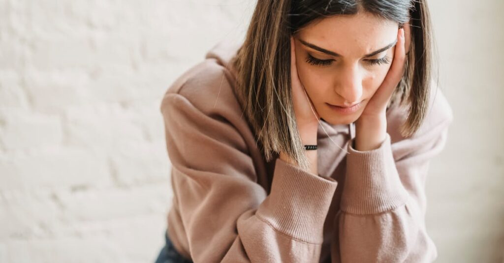 les petites entreprises réduisent leurs recrutements face à l&rsquo;incertitude des tarifs douaniers