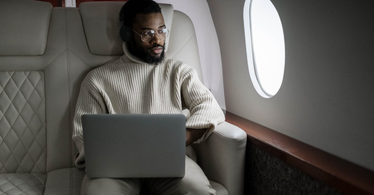 découvrez l'expérience premium de la business class : confort, service attentif et commodités haut de gamme pour un voyage inoubliable. optez pour l'élégance et le bien-être lors de vos déplacements professionnels.