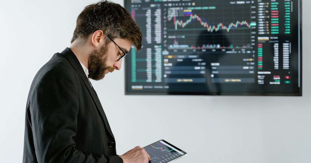 découvrez les enjeux des guerres des prix dans le monde économique actuel. analyse des stratégies des entreprises, des impacts sur les consommateurs et des conséquences sur le marché. plongez dans un univers compétitif où les prix dictent les règles du jeu.