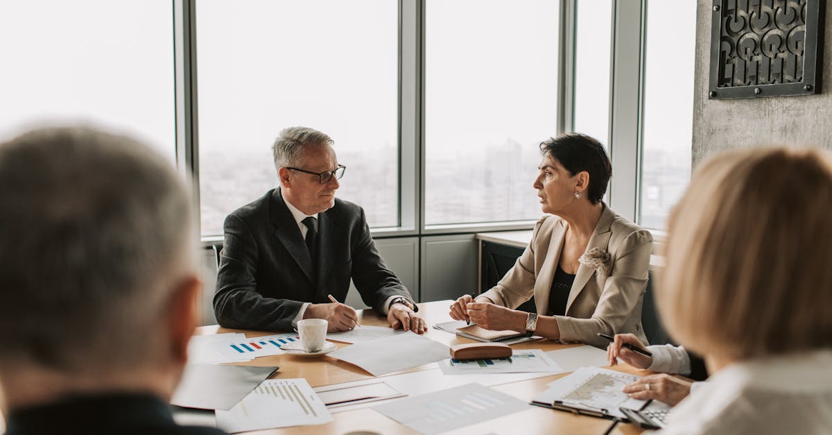 découvrez les fondamentaux de la planification stratégique, un processus essentiel pour définir les objectifs d'une organisation, analyser les tendances du marché et élaborer des actions concrètes pour assurer un développement durable et une compétitivité sur le long terme.