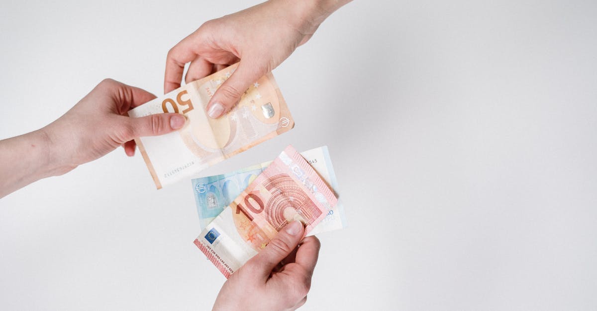découvrez les enjeux et les stratégies des négociations commerciales internationales. apprenez comment ces discussions façonnent les relations économiques entre les pays et influencent le commerce mondial.
